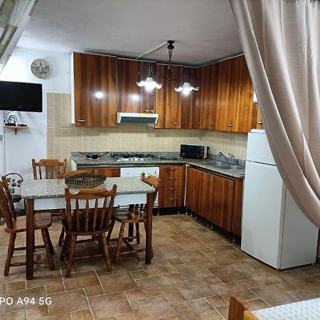La Taverna Di Angela Amendolara Exteriör bild